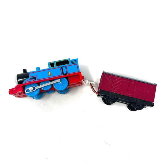 Thomas & Friends Trackmaster Thomas R/C Motorized Train Remote Controlled Tested - Picture 6 of 12